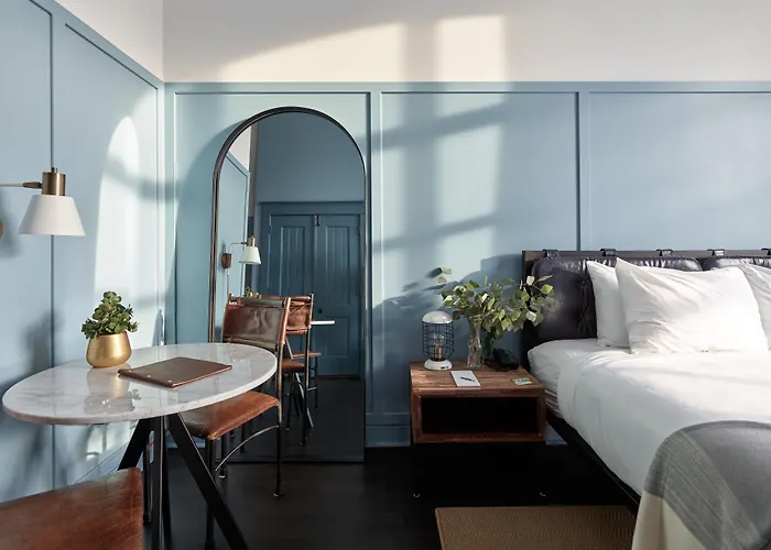 The Collection Wrigleyville Hotel 4*