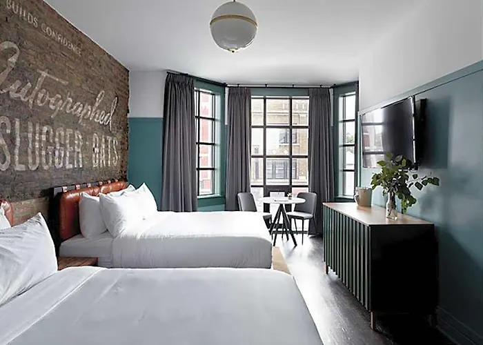 The Collection Wrigleyville 4* Chicago